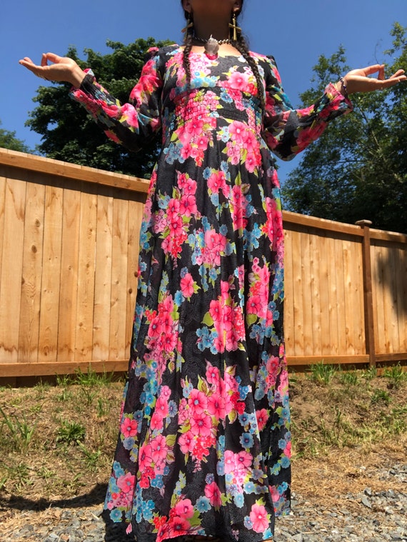 70s neon long sleeve rose maxi dress//floral full… - image 5