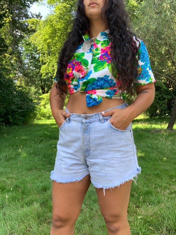 electric hydrangea button up - image 4