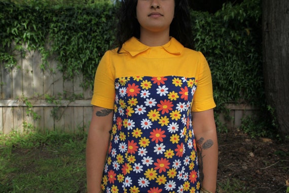 60s/70s flower child mini dress// daisy  shirt dr… - image 4