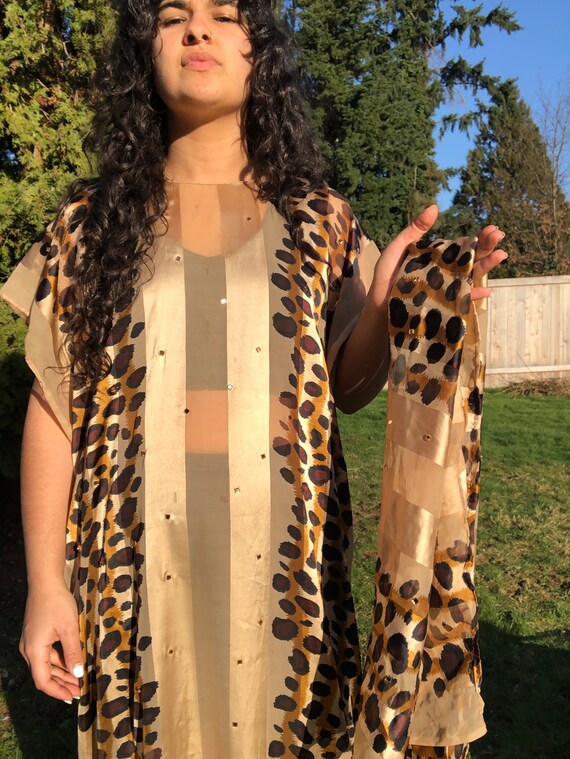 90s sheer cheetah caftan - image 7