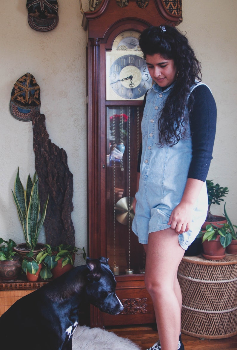 vintage light wash button up sleeveless denim romper 90s retro collared playsuit jumpsuit size ML