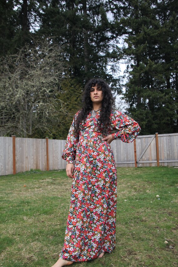 80s/90s handmade long sleeve floral dress