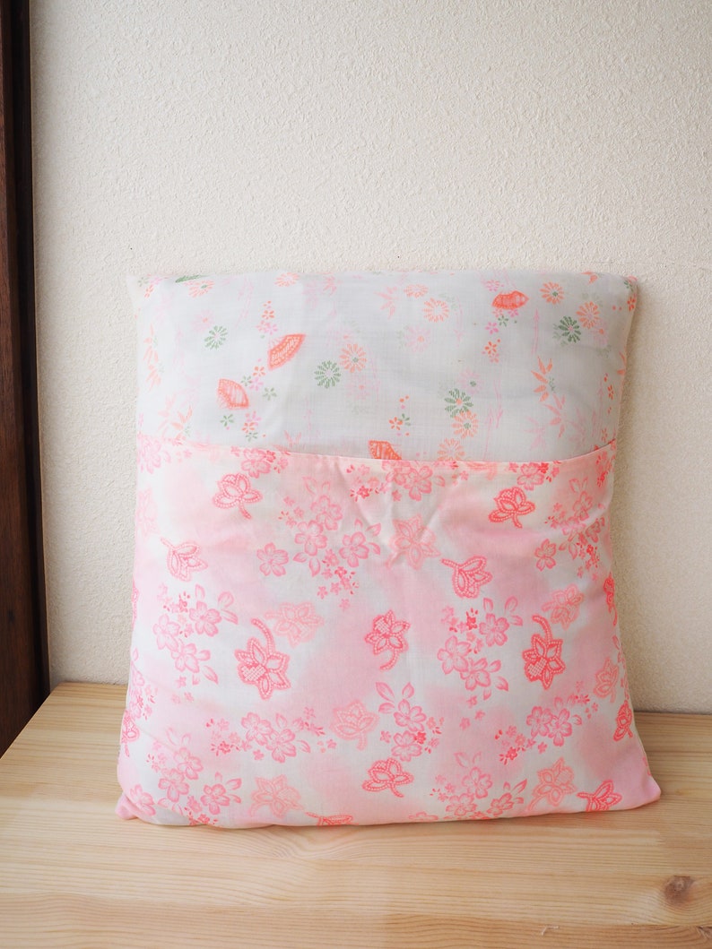 Vintage Up-Cycled Japanese Kimono Nagajuban 16x16 Handmade Pillow Cover 7