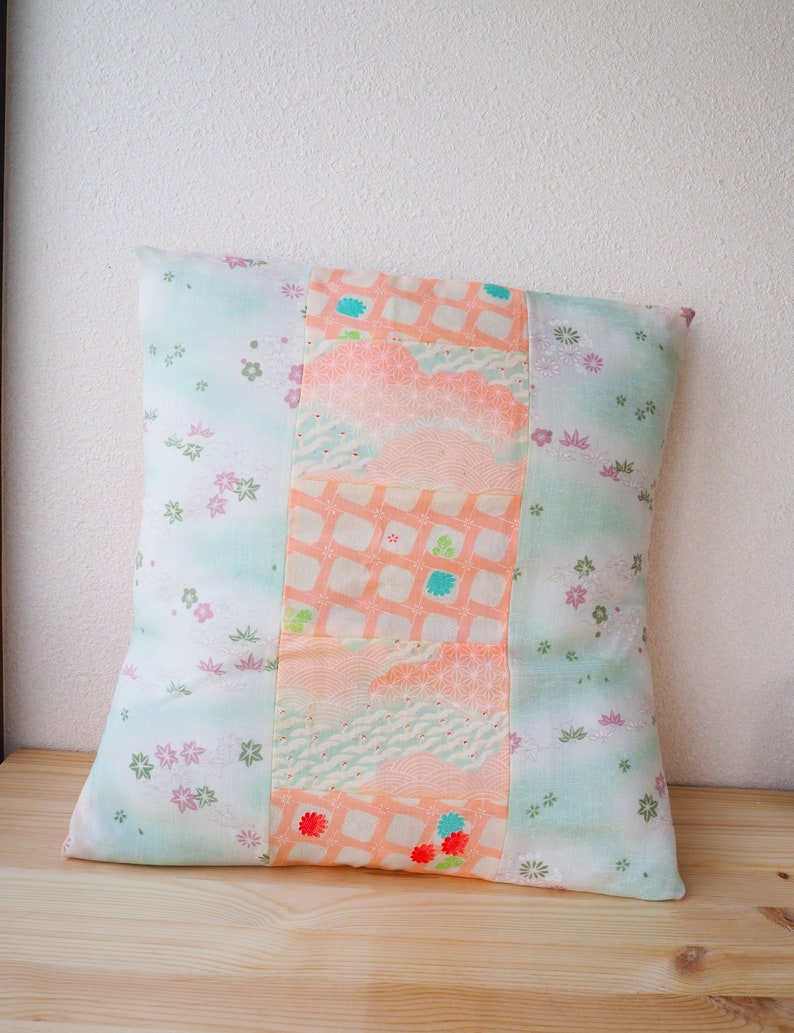 Vintage Up-Cycled Japanese Kimono Nagajuban 16x16 Handmade Pillow Cover 7