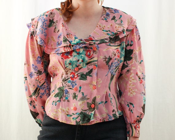 90s Romantic Ruffled Floral Silky Blouse Size M |… - image 1