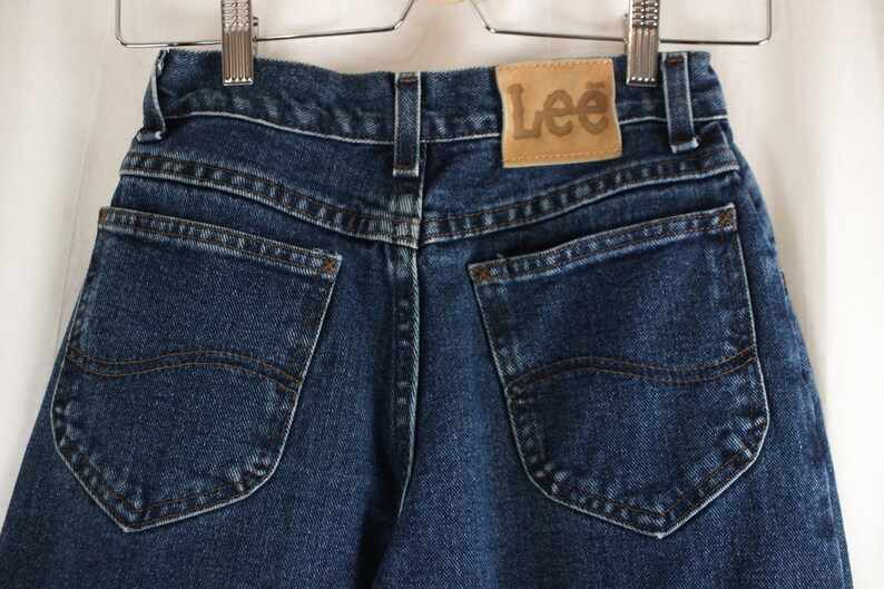 80s 90s LEE Straight Leg Mom Jeans Size 2400 Short Vintage 1980s 1990s High Waist Dark Wash Denim
