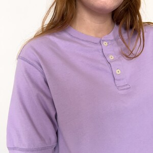 90s GAP Lavender Henley Oversize Tee Unisex Size S-M zdjęcie 6