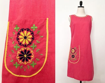 60s Lounge Craft Mod Embroidered Shift Dress Size M | Vintage Pink Summer Day Dress Dress