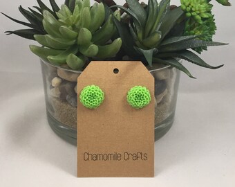 Chrysanthemum Earrings Grassy Green