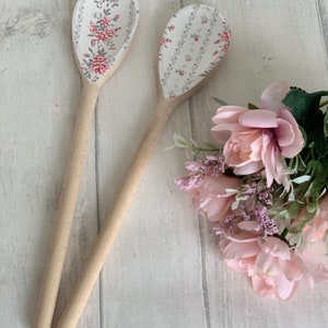 Pretty Floral Decorative Wooden Spoons Greengate Decoupaged Designs. Utensil Decoration. Kitchen Centre Piece Decor. Country Kitchen. image 4
