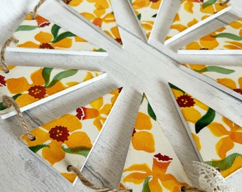 Daffodil Bunting | Wooden Bunting | | Emma Bridgewater Design | Decoupaged | 5 Flags or 10 | Spring Summer Bunting