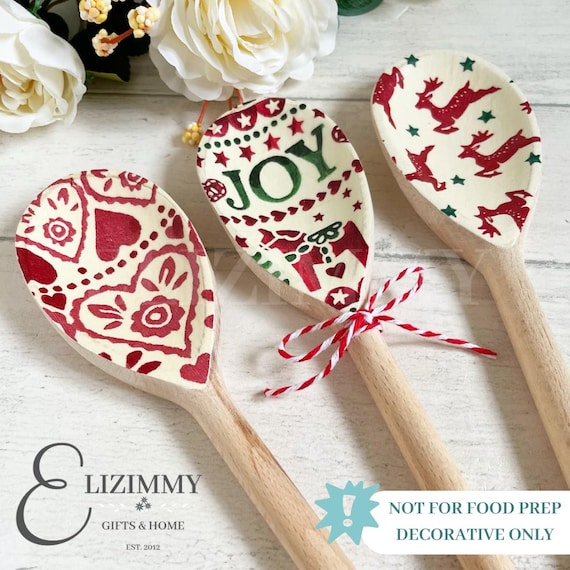 Emma Bridgewater Christmas Wooden Spoons – Decorative Kitchen Centerpiece