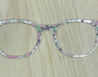 Mirrored Pink and White Flowers Acrylic Topper for Interchangeable Magnetic Glasses