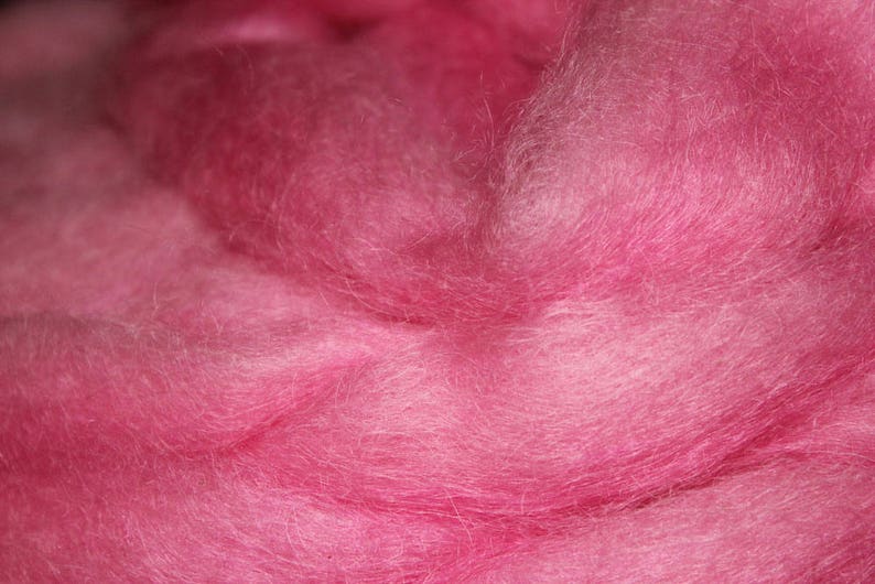 Cotton Candy exotic mohair / alpaca / wool blended roving, 3oz skeins afbeelding 1