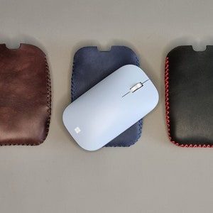 Custodia in pelle di topo fatta a mano, accessorio in pelle di topo