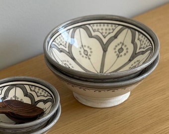 moroccan medium bowls/ gray bowls / sauce bowl / pottery bowl / clay bowl / marrakech pottery / serveware / swak bowl / handpainted ceramics