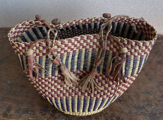 African Straw Woven Leather Handbag, Vintage Cros… - image 4