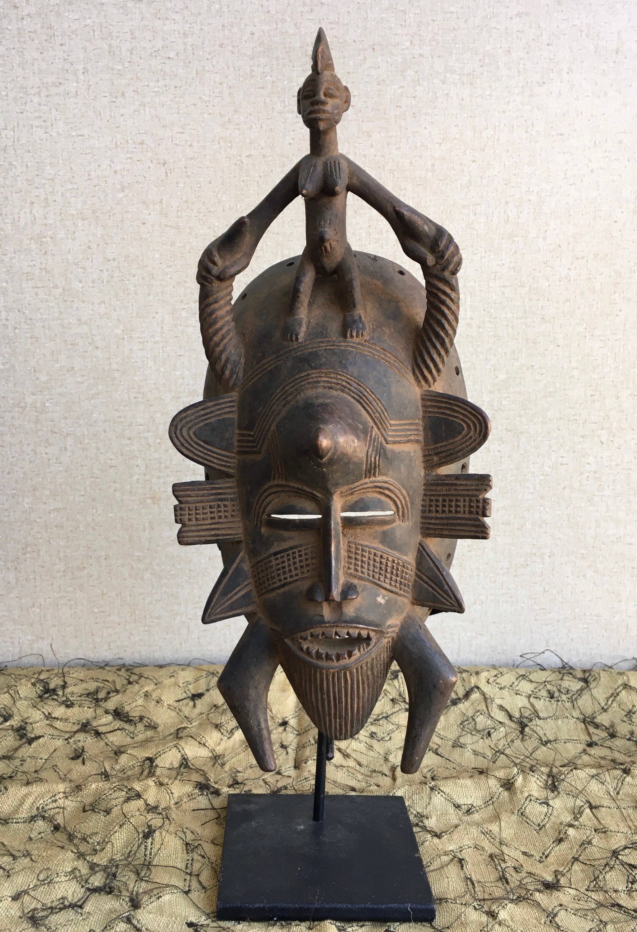 Senufo Mask for sale Only 2 left at 75