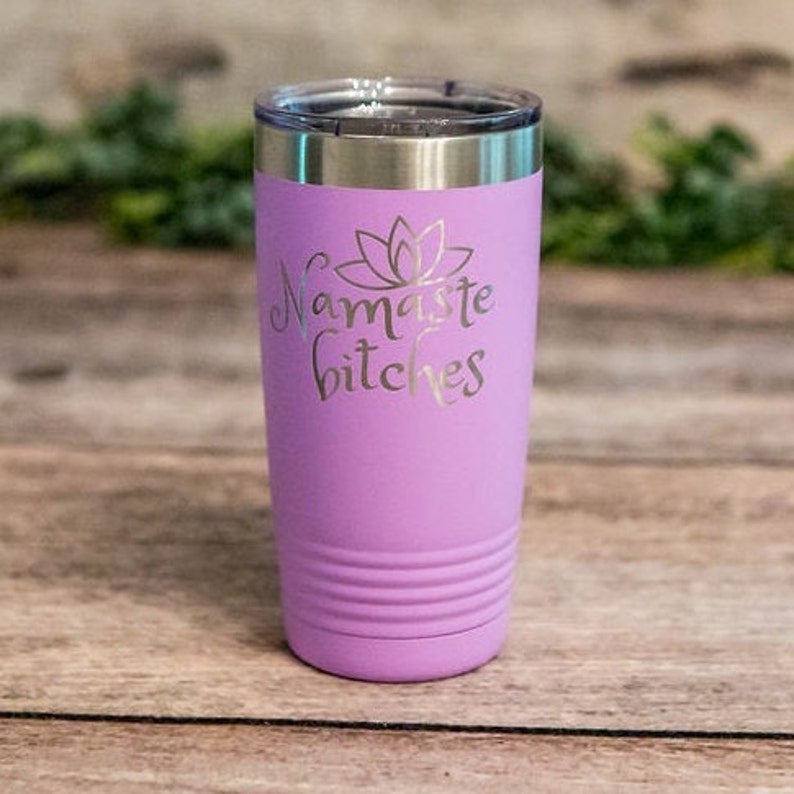 Namaste - Vaso grabado *MADURO*, taza de viaje divertida, regalos vulgares para adultos, taza vulgar para mejor amigo, taza Namaste, regalo para adultos imagen 1