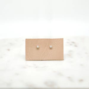 Zarte Perle Sterling Silber Ohrringe-zierliche Ohrringe-Silber Ohrringe-Braut Ohrringe-moderne Ohrringe