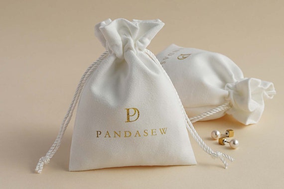 100 Custom Deboss Logo Print Drawstring Bags Custom Jewelry Packaging Bags  Pouches Skincare Favor Bags Velvet Earring Package Pouch White 