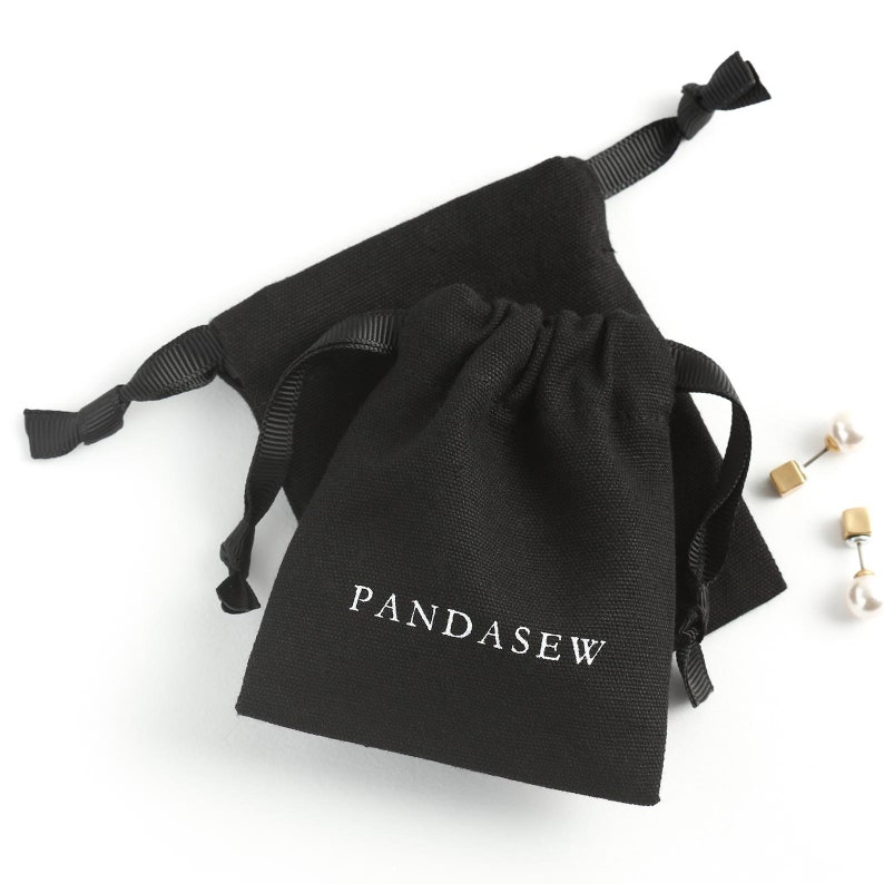 50 pochettes d'emballage de bijoux personnalisés 8 onces sacs en toile de coton avec logo personnalisé bijoux pochettes pour boucles d'oreilles sacs pour collier beige Noir