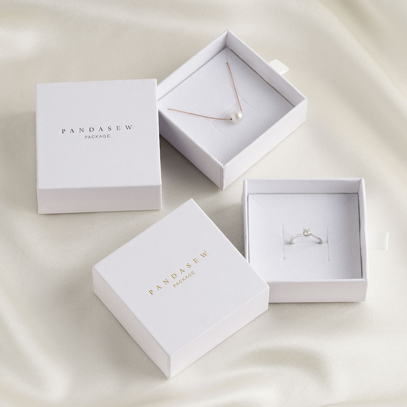 50pcs 773cm Paper box custom ring box with sponge personalized logo necklace package bulk drawer cardboard box image 4
