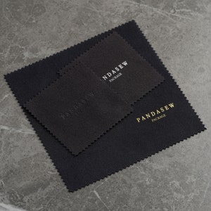 Black polishing cloth