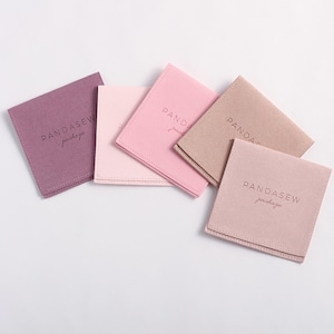 50 peças pequenas bolsas personalizadas para joias, logotipo personalizado, brincos, colar, broche, bolsa rosa para embalagem de joias, atacado