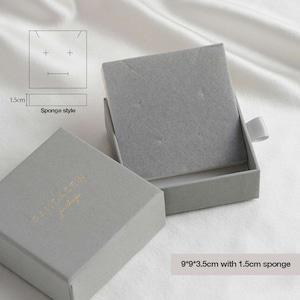 9x9cm beatiful jewelry box gray, sponge is for earrings, necklace and ring
