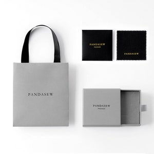 50 set di sacchetti di carta con scatola e panno per lucidatura, set grigio per gioielli con logo personalizzato, confezione per gioielli personalizzata, spedizione gratuita