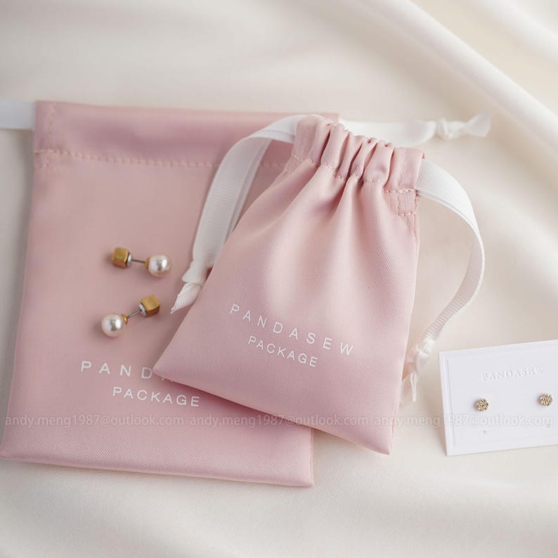 50pcs Dense silk satin textile drawstring bag custom pouch branded gift bags Pink & white string
