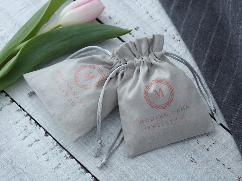 50 white custom drawstring bags personalized logo print jewelry packaging bags pouches chic wedding favor bags white flannel bags