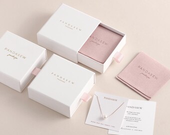 50pcs 9x9cm Paper box cream custom jewelry box personalized logo necklace  earrings ring jewelry packaging box bulk drawer box
