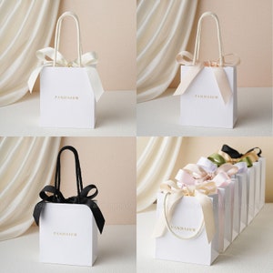 50pcs Paper bag custom jewelry package bag bow tie tote bag with Logo personalized logo shopping handholder Paper Bag Gift Bag Black