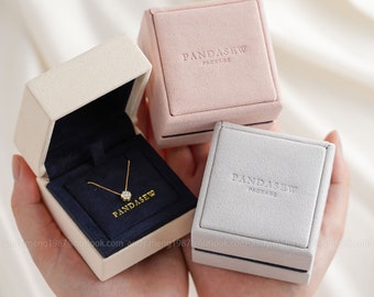 gift jewelry presentation box 25pcs 6.5*6.5*5.5cm custom jewelry box with logo personalized logo chic small jewelry packaging box bulk Luxury microfiber box