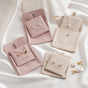 50pcs Customize Business Logo Text Jewelry Packaging Pouches Chic Small  Microfiber Bags For Earings Necklace Luxury Jewellery