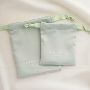 50pcs Dense silk satin textile drawstring bag custom pouch branded gift bags Cameo green