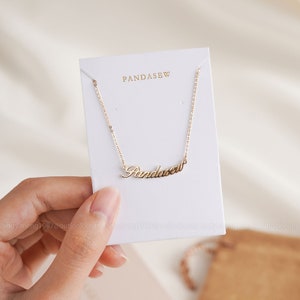 5.5x8cm necklace paper card with logo