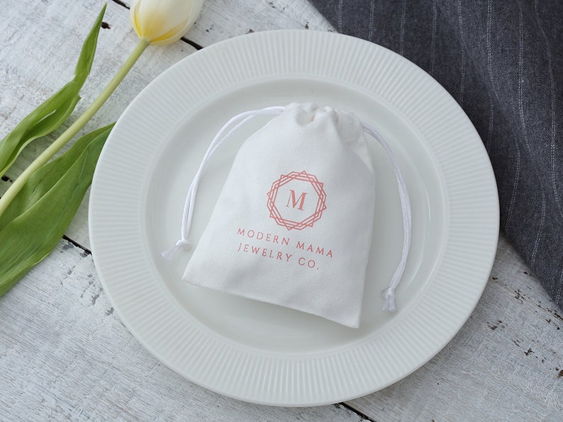 50 white custom drawstring bags personalized logo print jewelry packaging bags pouches chic wedding favor bags white flannel bags