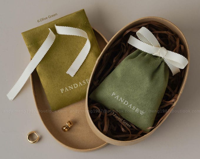 100 Custom Velvet Drawstring Bags: Personalized Logo, Skincare gift sachet