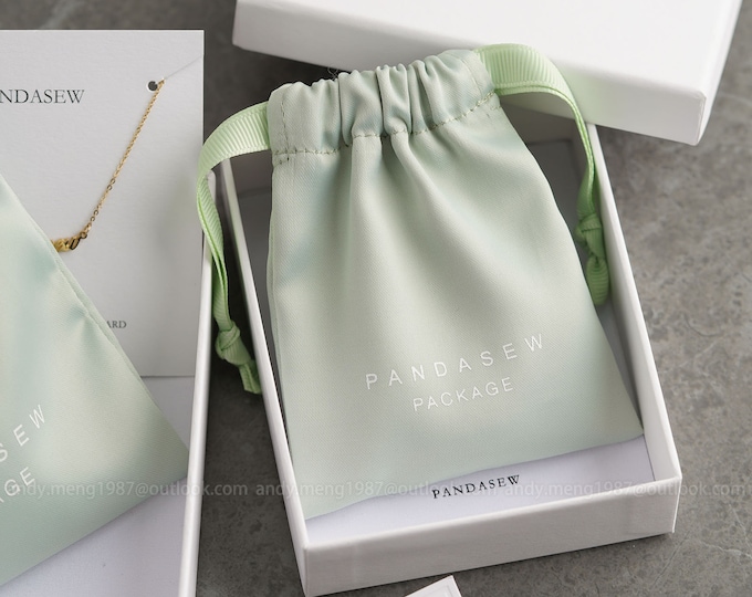 50pcs Dense silk satin Custom Jewelry Drawstring Bags Gift Bags Wedding Favor Bags Dust Bags with Logo printed  personalized light green