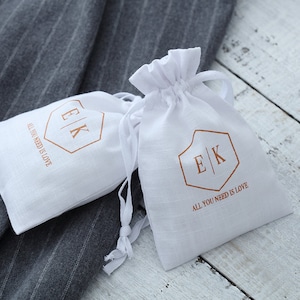 50 white custom drawstring bags  white cotton bags personalized logo name print jewelry packaging bags pouches chic wedding favor bags