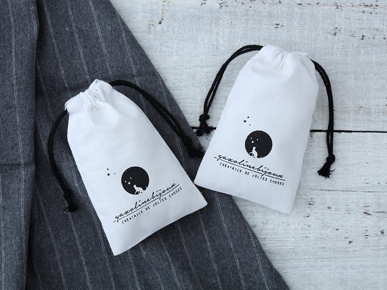 50 white personalized drawstring pouches custom white cotton bags logo name printed product packaging bags pouches chic wedding favor bags
