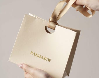 50pcs Horizontal Paper Bag Gift Packaging Custom Logo with Removable Ribbon Handle