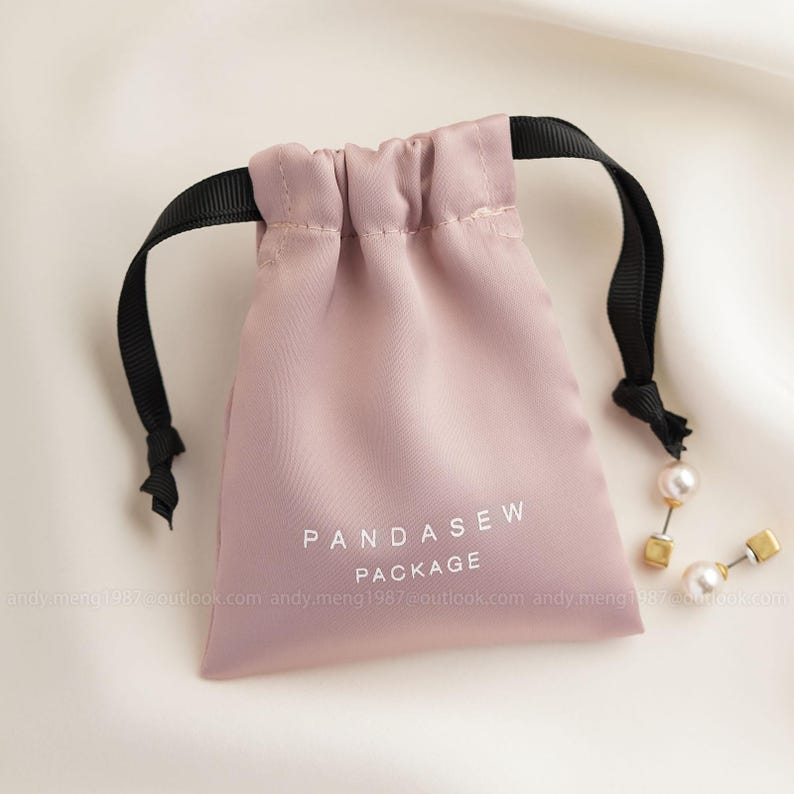 50pcs Dense silk satin textile drawstring bag custom pouch branded gift bags Dark pink&black Str