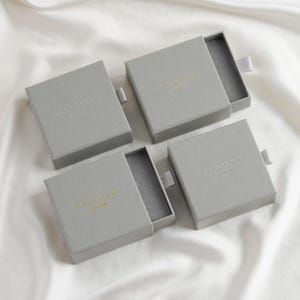 50pcs 9*9*3.5cm Paper box custom jewelry box with bag pouch personalized logo image 18