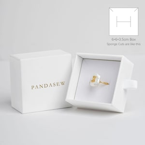 50 stuks 6*6*3,5 cm papieren doos op maat gemaakte ringdoos met gepersonaliseerd sponslogo White box& Sponge B