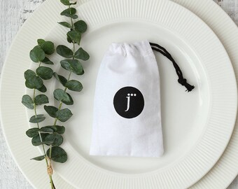50 white cotton muslin bags with your logo print drawstring pouches custom jewelry packaging bags chic wedding favor bags