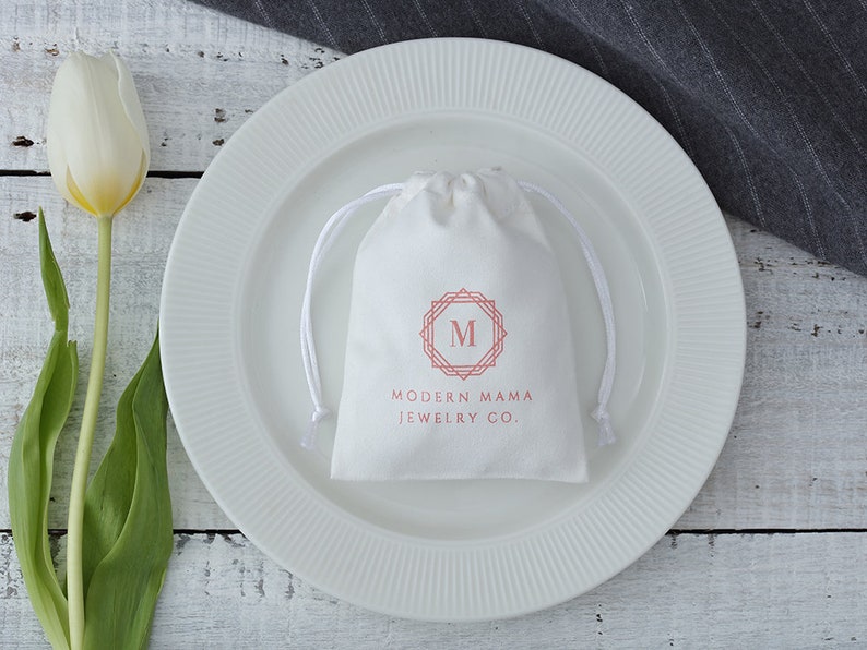 50 white custom drawstring bags personalized logo print jewelry packaging bags pouches chic wedding favor bags white flannel bags